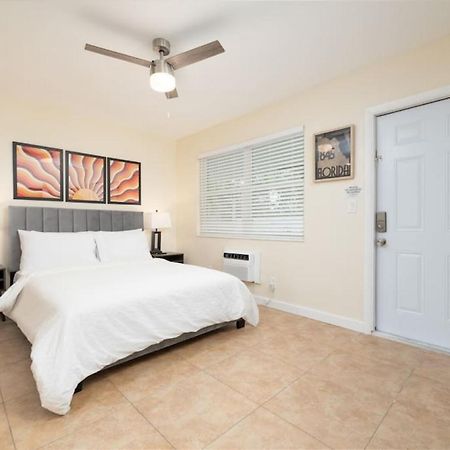 Just Off Wilton Drive Apt 7 فورت لودرديل المظهر الخارجي الصورة